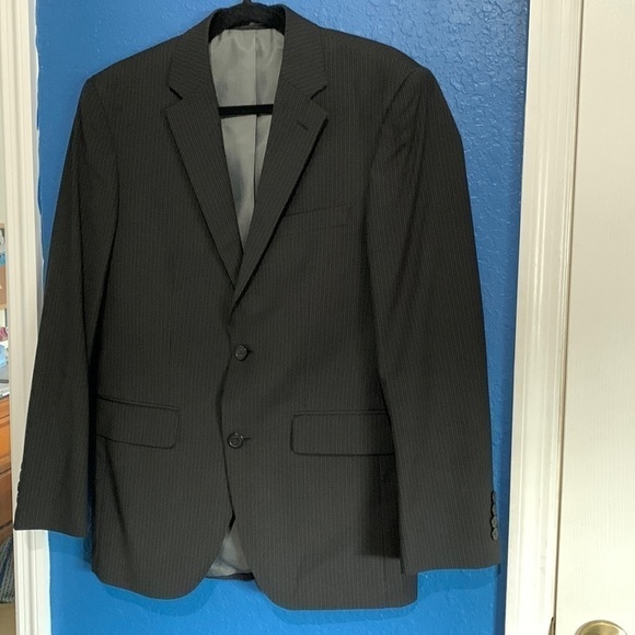 JF Ferrar Suit for men. - Picture 2 of 8